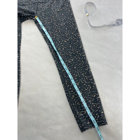 Varley Lets Move High Waist Legging Cluster Leopard Animal Print Medium Travel - Picture 10 of 10
